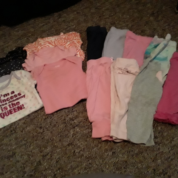 Girls Lot - Picture 2 of 3